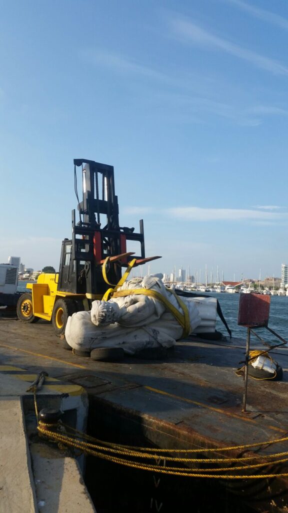 1abaa1f4163bdb1359e8b73ef04690d7