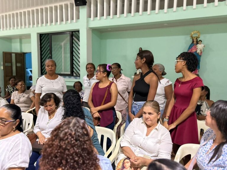 af3937fb-7be5-4fb8-b3f3-94996a920378