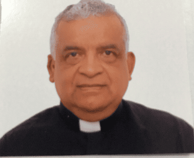 PADRE Luciano Arias Cruz